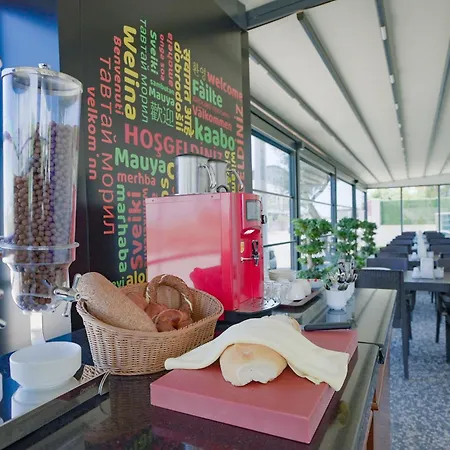 Hotel Birpa Kundu
