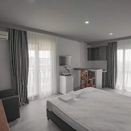 Hotel Birpa Kundu *